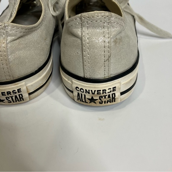 Converse sneakers low top silver size 8.5 women’s - Picture 5 of 8